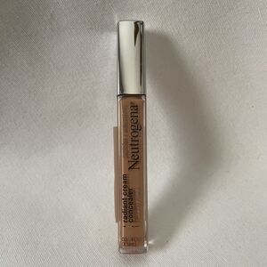 Neutrogena Healthy Skin Concealer Radiant Cream #2 Almond Medium 0.24 fl oz NEW